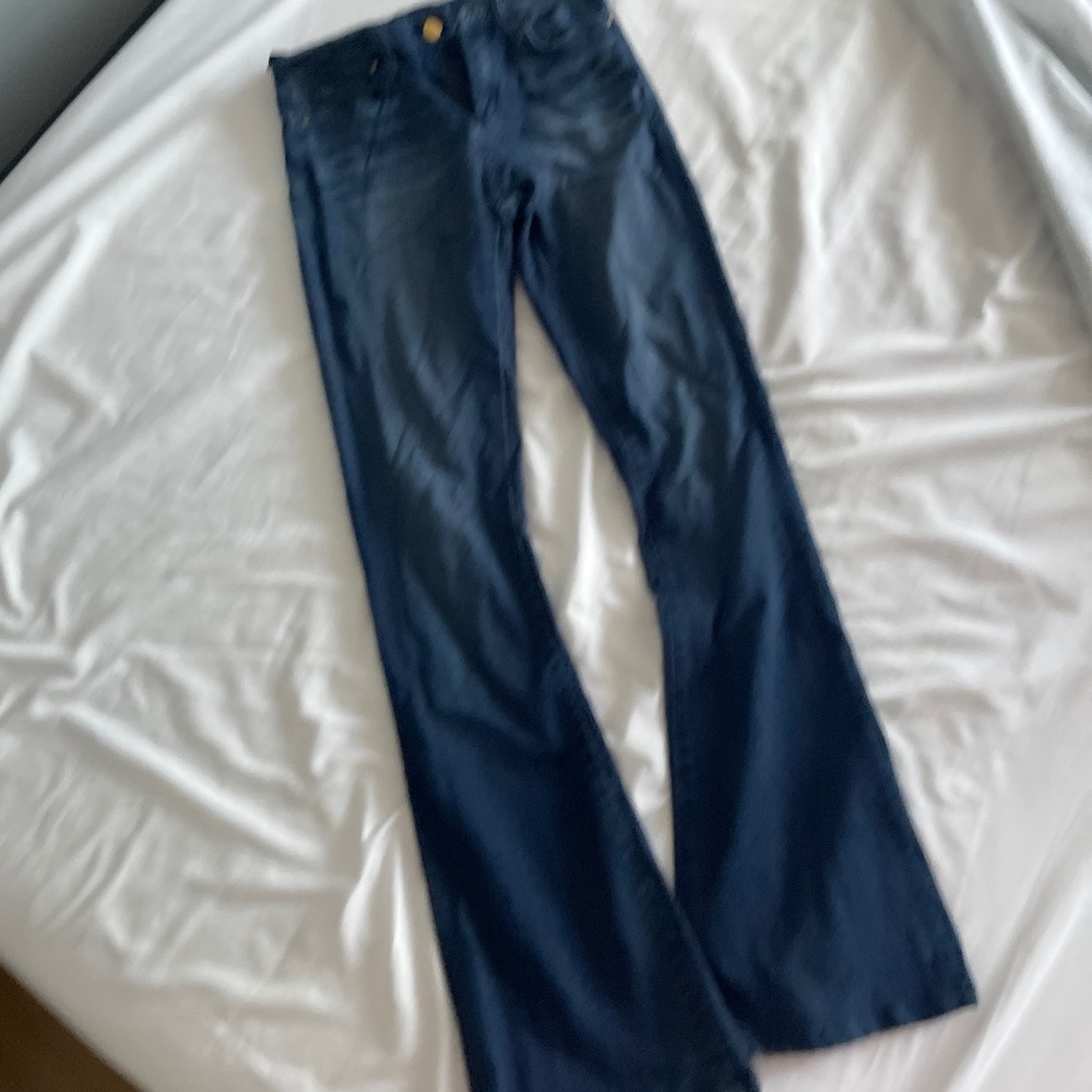 Blank NYC size 25 bell bottom jeans
